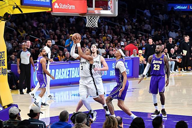 冲刺阶段犹他爵士备战NBA总决赛，状态回暖细节曝光，态度坚定，控场能力受关注的简单介绍