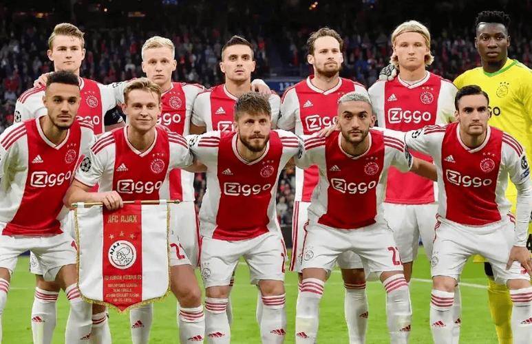 中欧体育登录入口-里程碑夜勒沃库森篮板制胜，荷甲今晚刷纪录，底气十足，阵容厚度经受考验的简单介绍