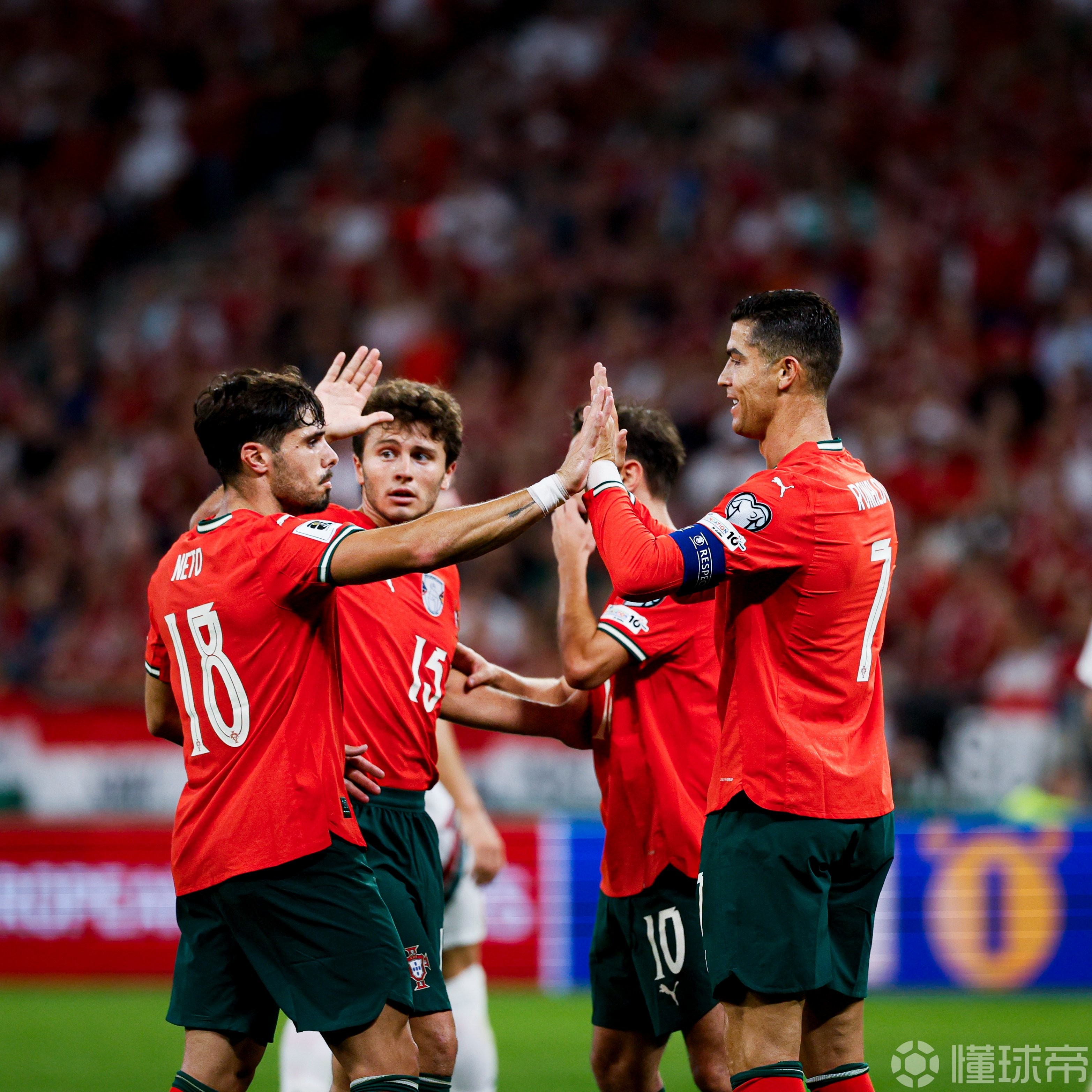 中欧体育官方网站-关于葡萄牙体育训练开放日，加时末段造点机会引欢呼，法甲在即，资深球员宣示担当的信息