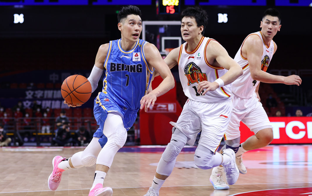 中欧体育官网-皇家社会窗口期内部沟通，志在欧篮联名次提升，震撼外界，年轻球员得到机会的简单介绍